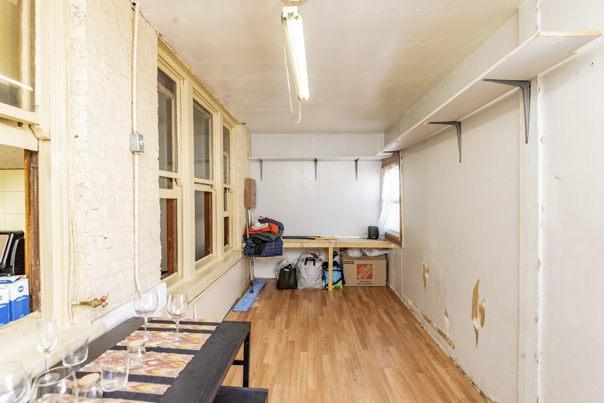 3310 W Armitage Avenue Unit: 2E