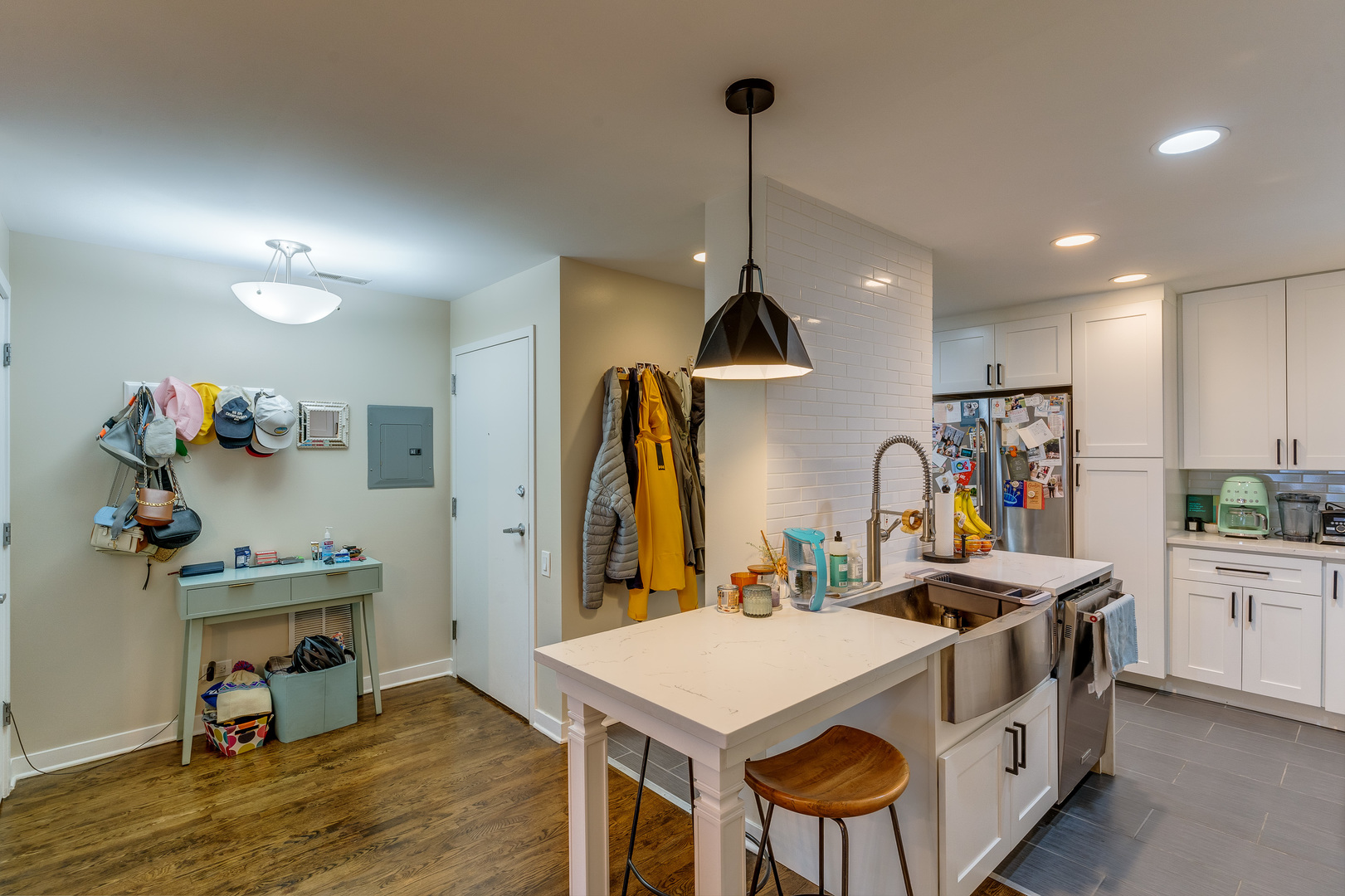 1515 N WELLS Street Unit: 4F