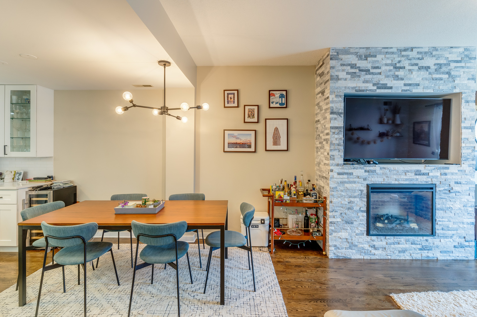 1515 N WELLS Street Unit: 4F