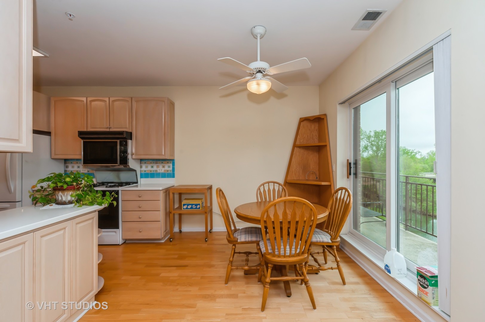 20 Trafalgar Square Unit: 308