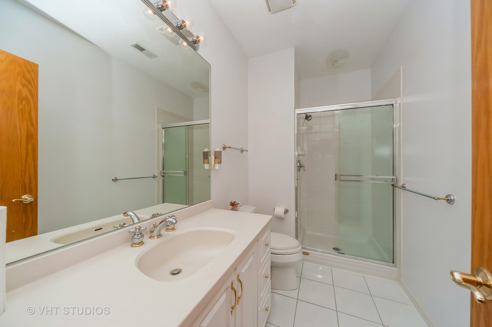20 Trafalgar Square Unit: 308
