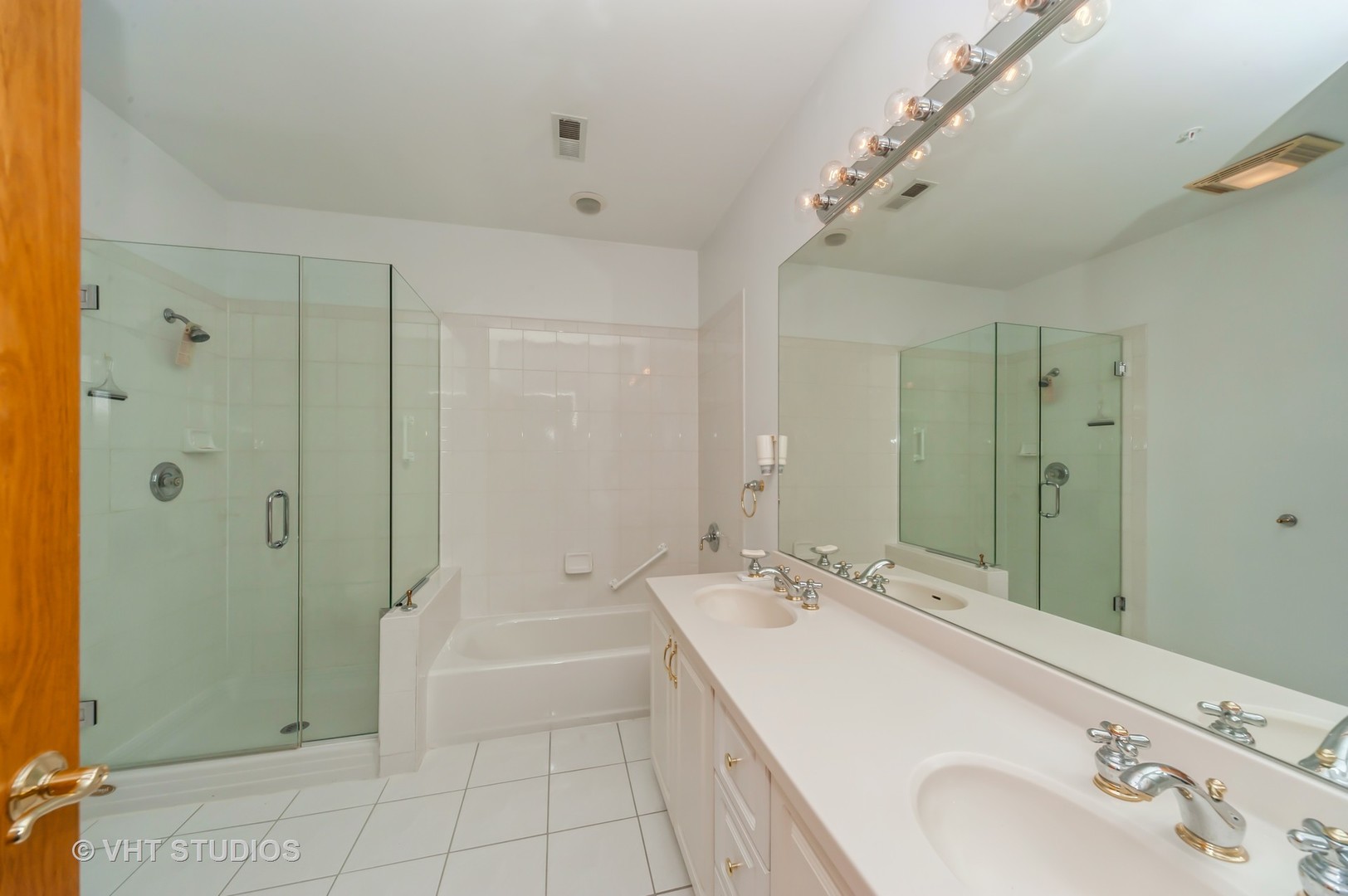 20 Trafalgar Square Unit: 308