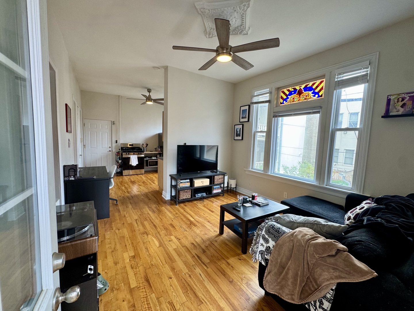 3417 N Janssen Avenue Unit: 1R