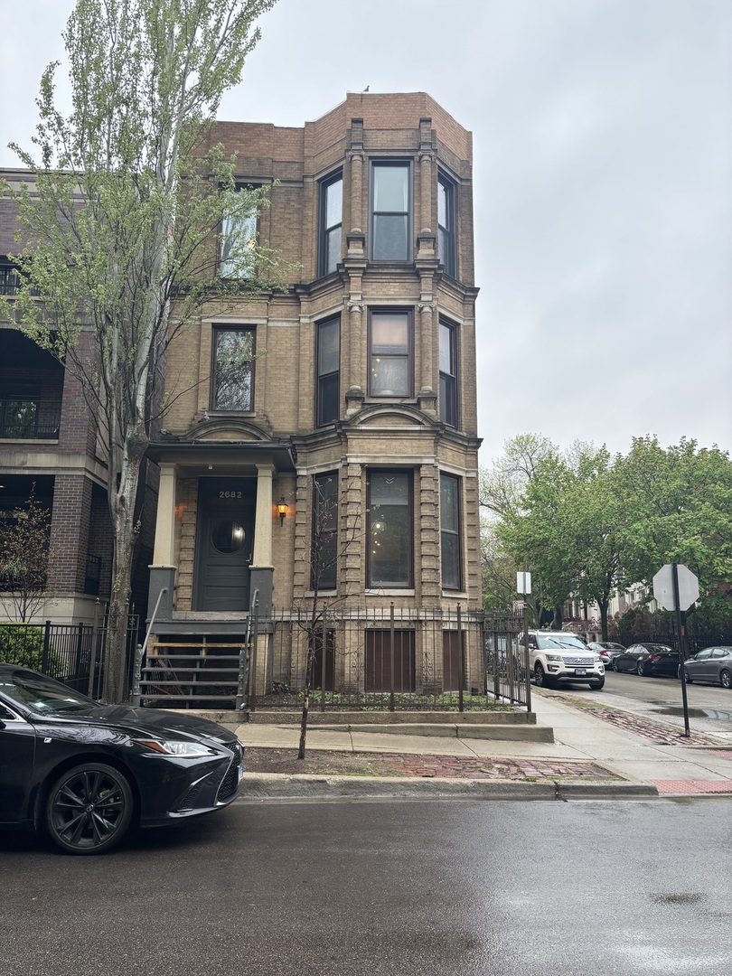 2682 N orchard Street Unit: 3F