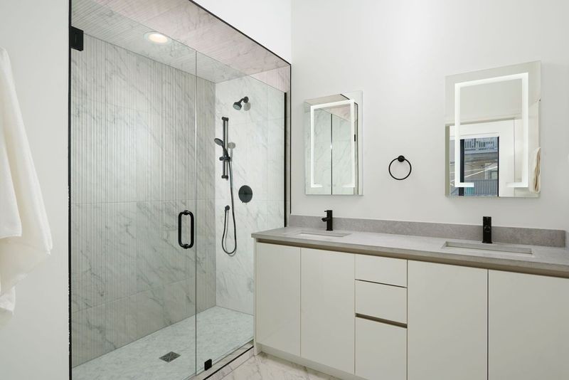 1500 N Wieland Street Unit: 1W