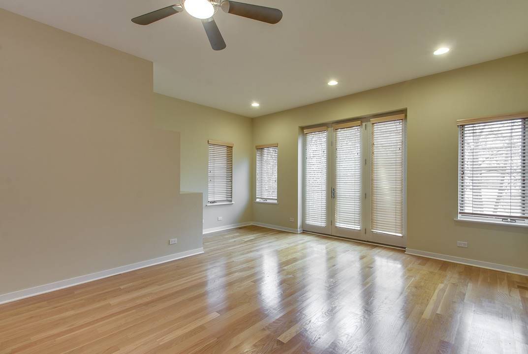 928 N Wood Street Unit: 2