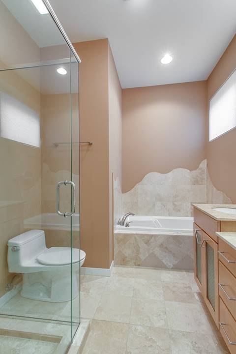 928 N Wood Street Unit: 2