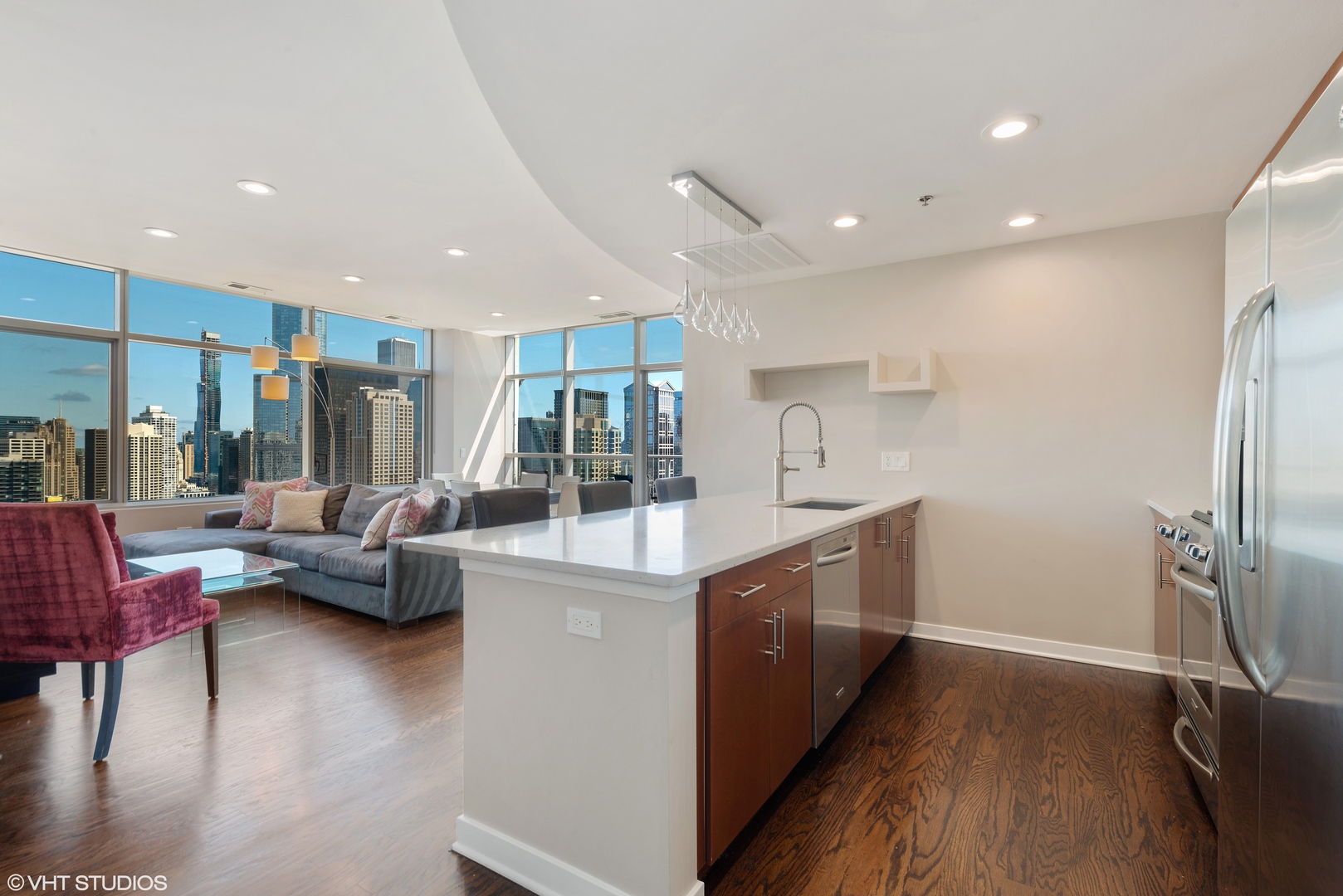 303 W Ohio Street Unit: 4003