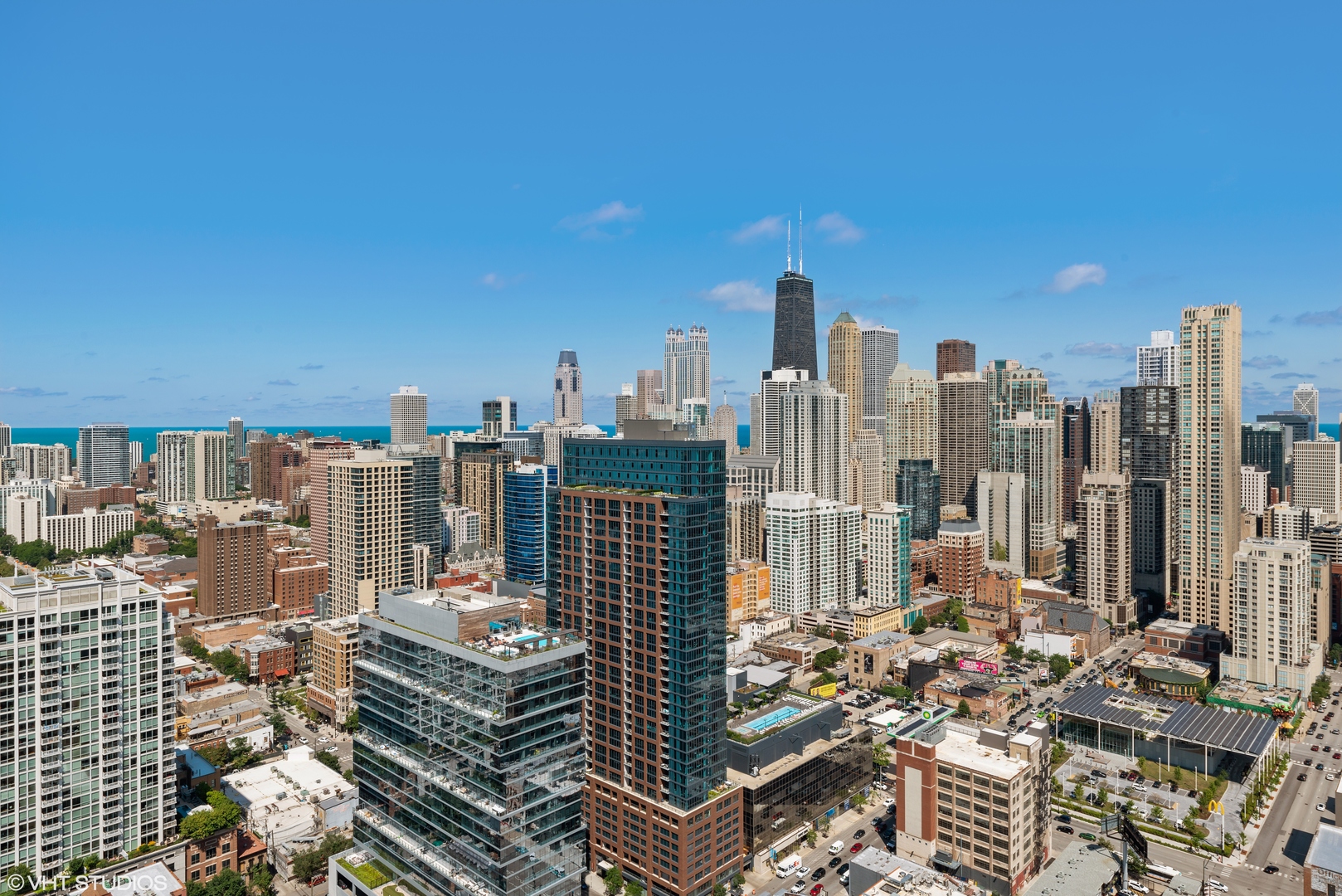 303 W Ohio Street Unit: 4003