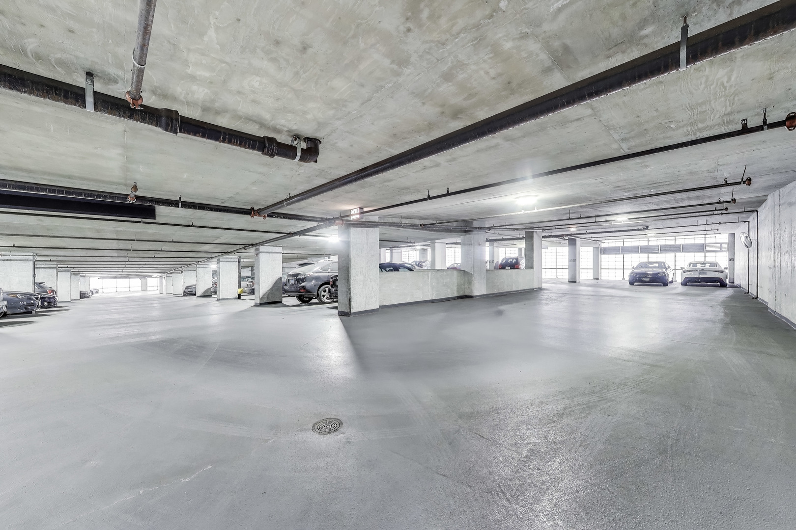 757 N Orleans Street Unit: 1006