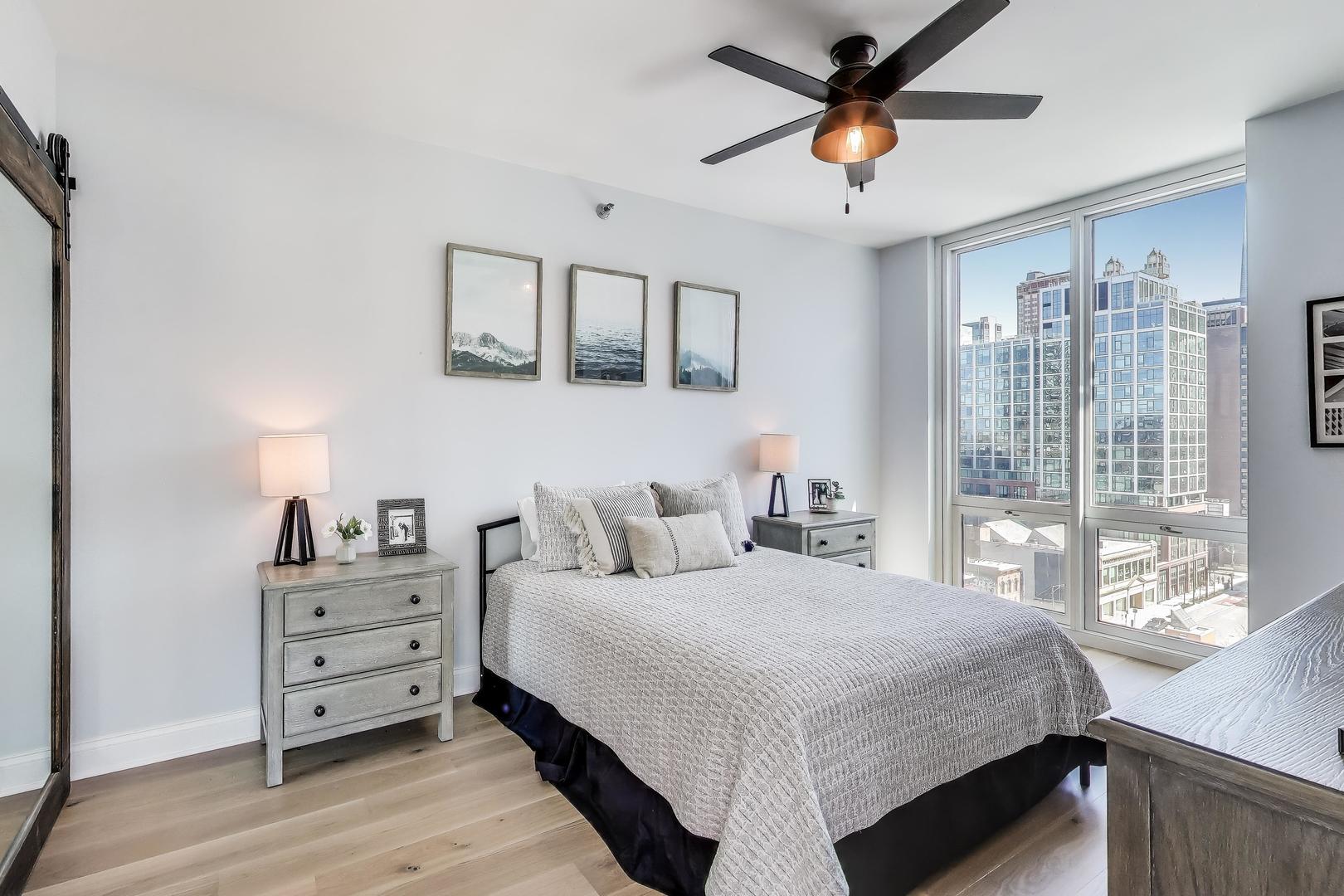 757 N Orleans Street Unit: 1006