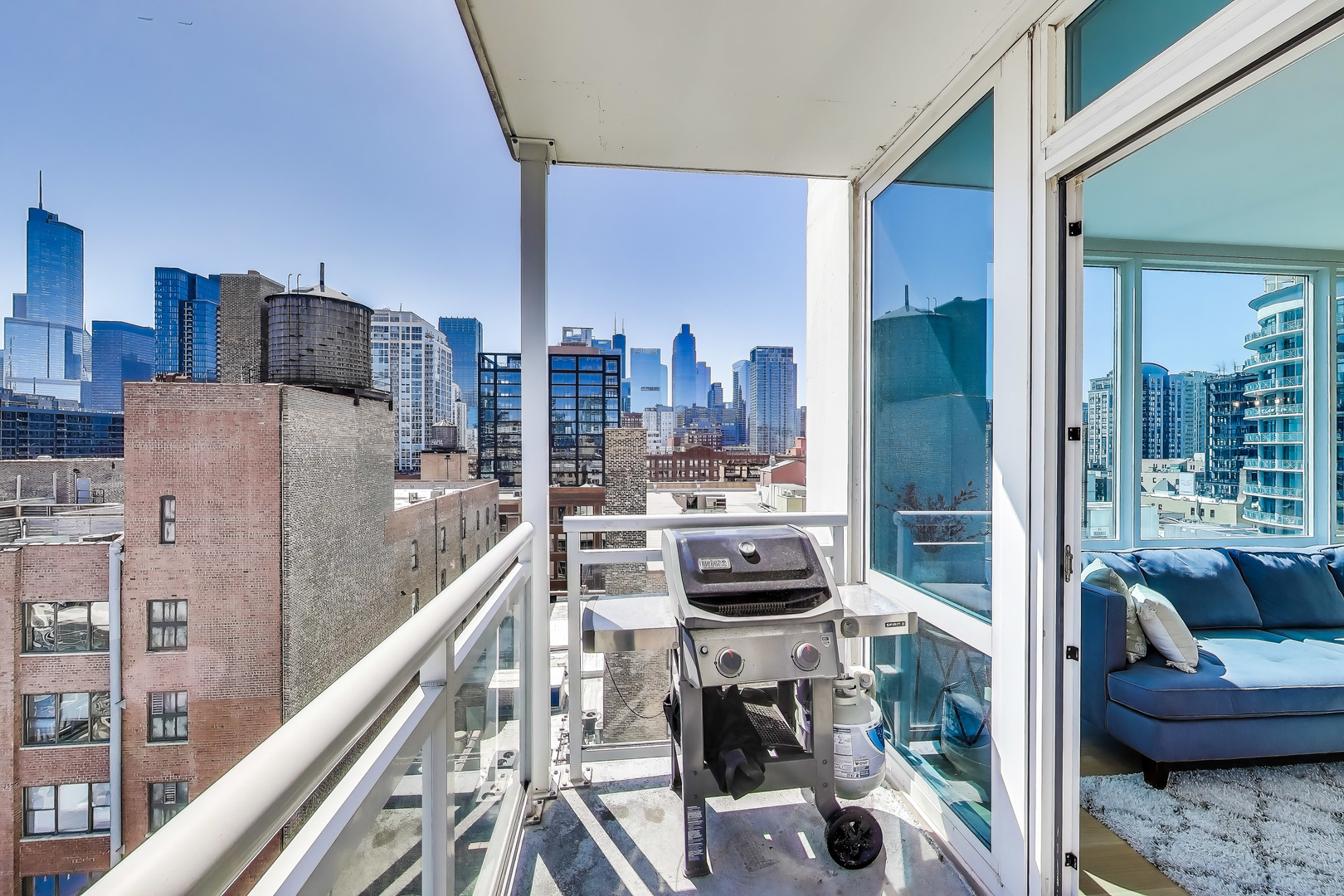 757 N Orleans Street Unit: 1006