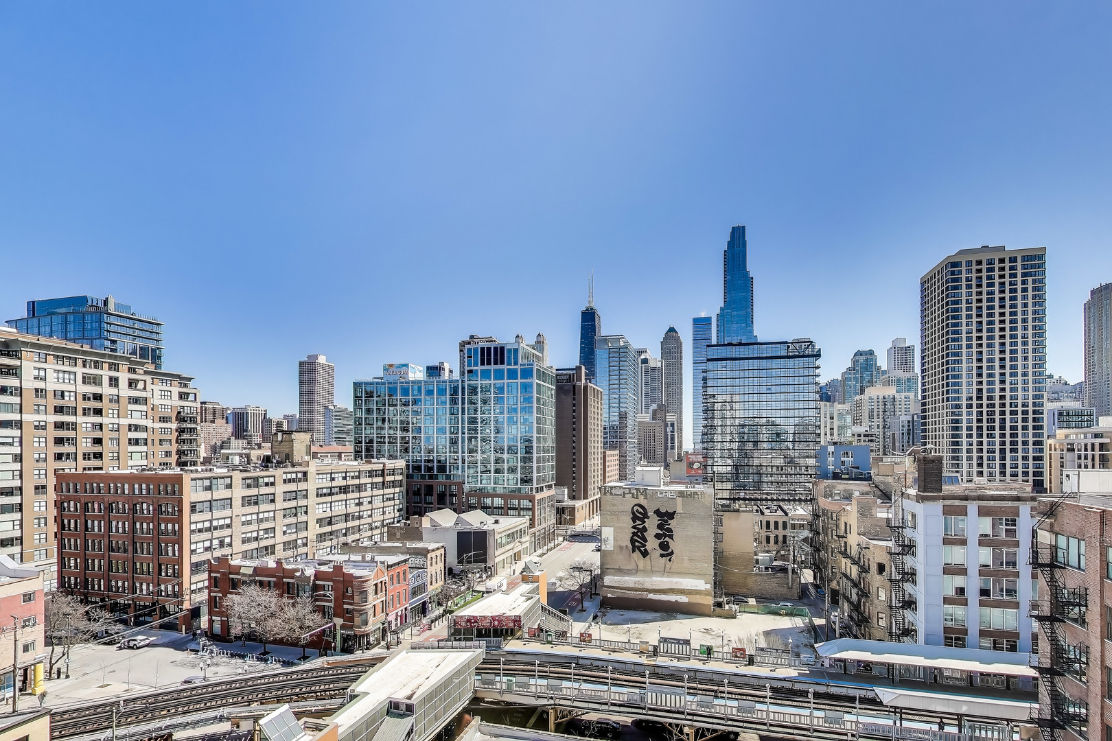 757 N Orleans Street Unit: 1006