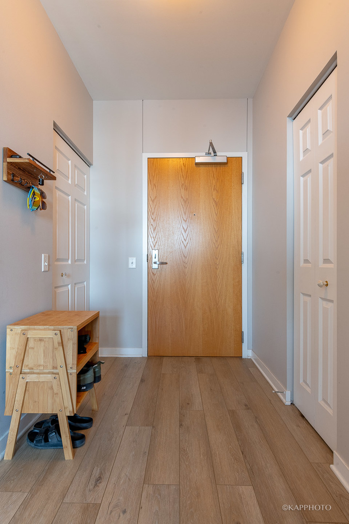 757 N Orleans Street Unit: 2110