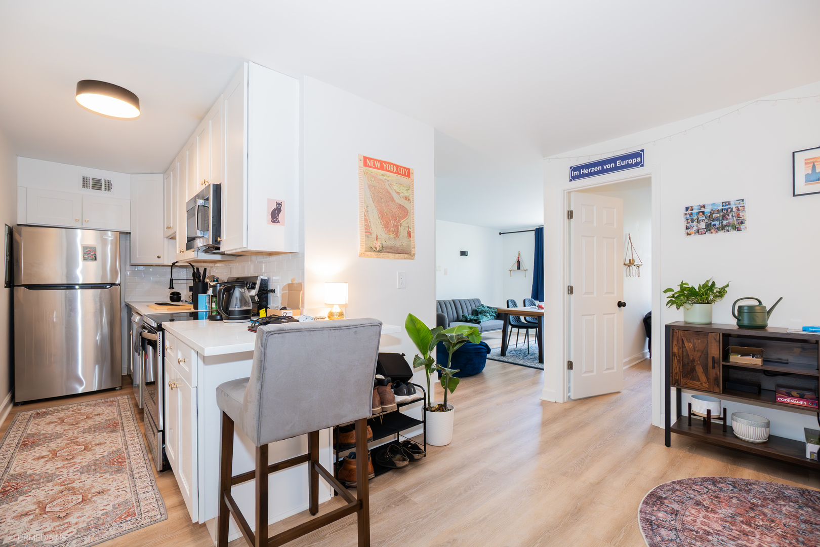 2007 N Sedgwick Street Unit: 304