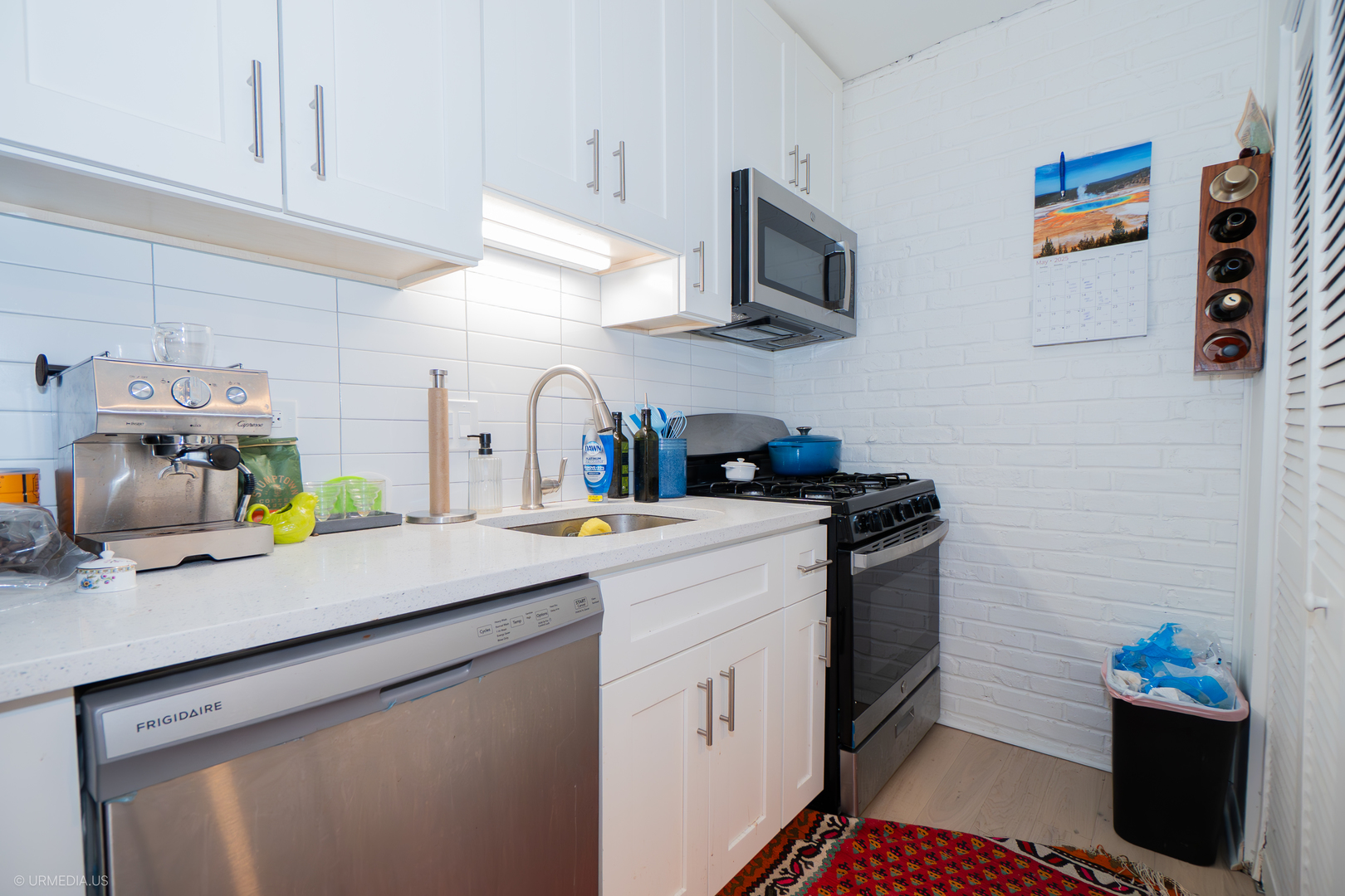 2007 N Sedgwick Street Unit: 304