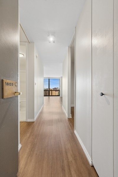 2650 N LAKEVIEW Avenue Unit: 1603
