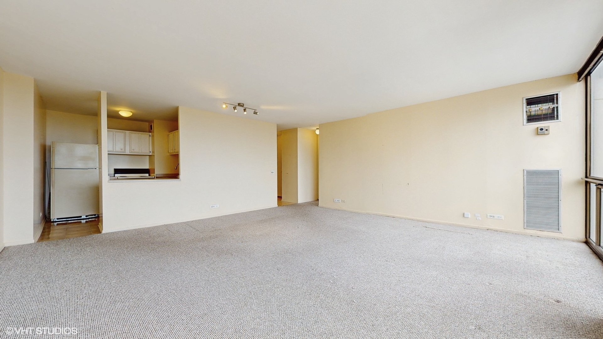 4343 N Clarendon Avenue Unit: 2815