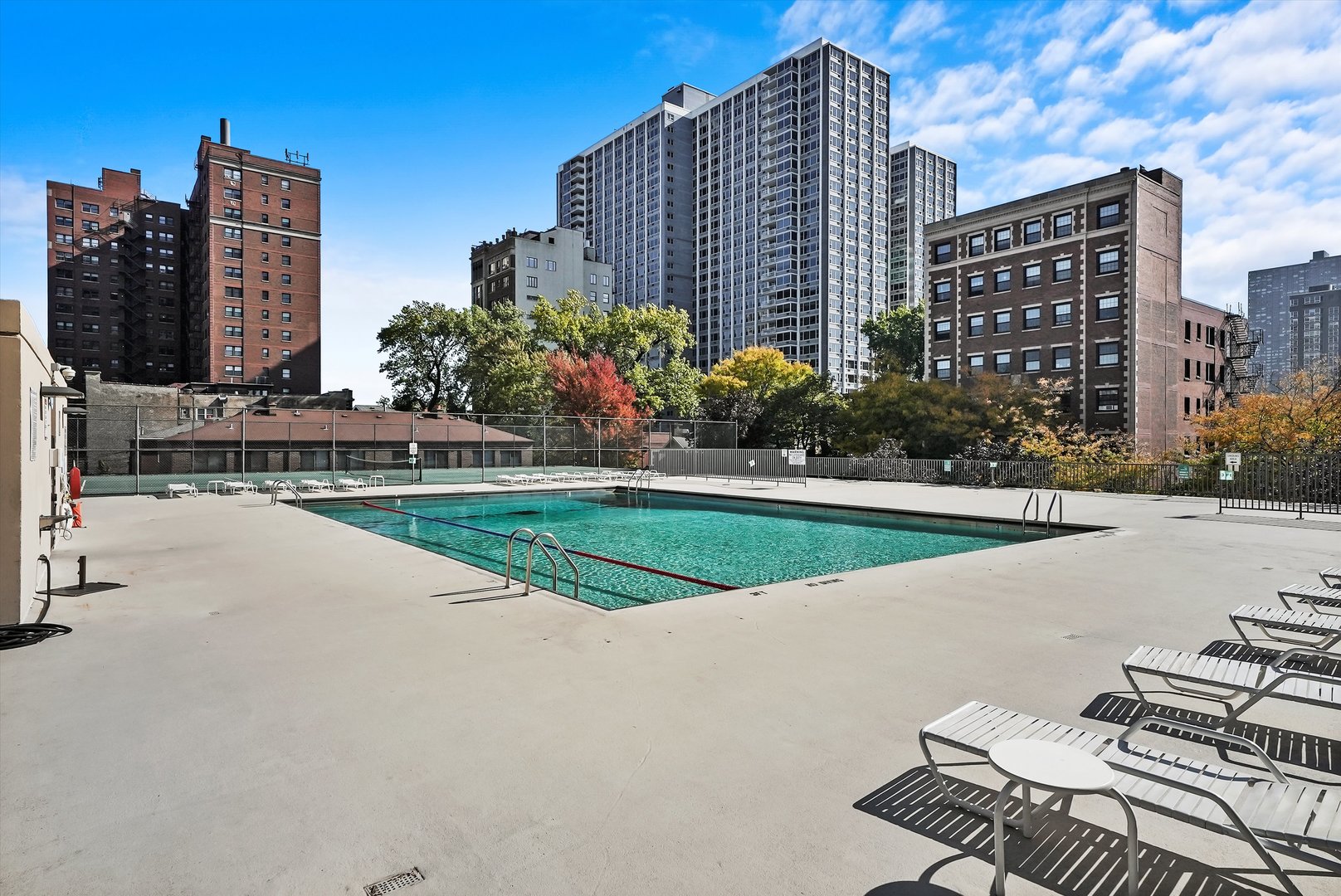 4343 N Clarendon Avenue Unit: 2815