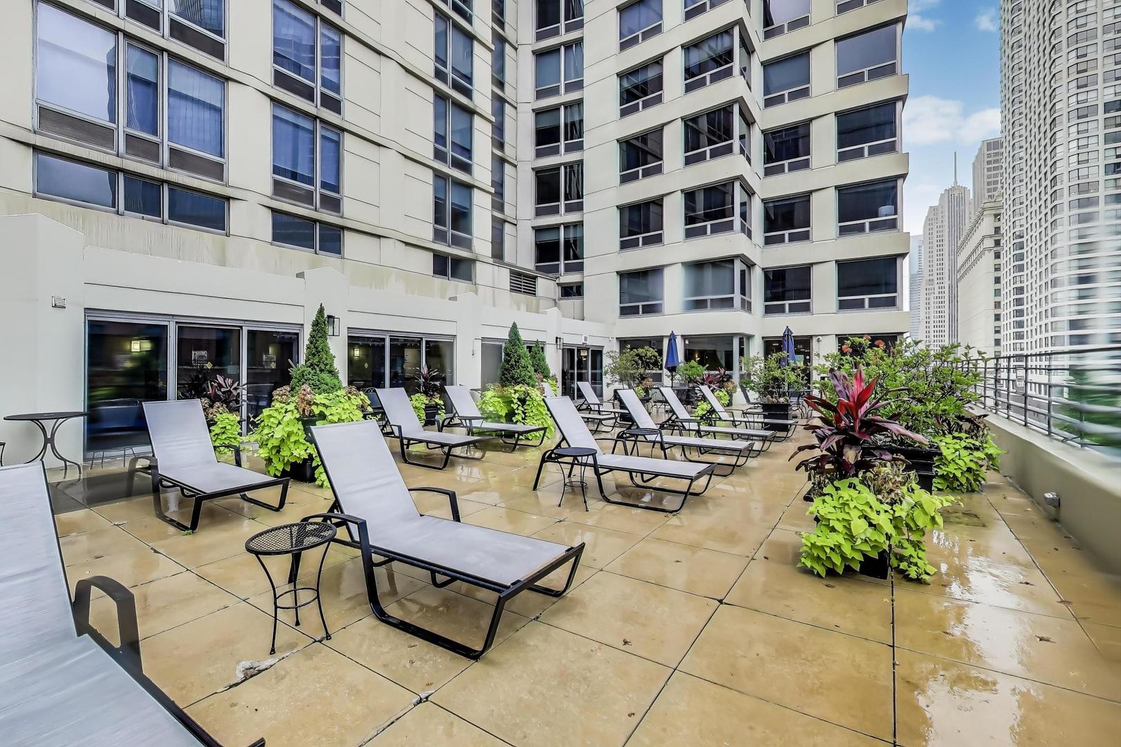 440 N Wabash Avenue Unit: 1605