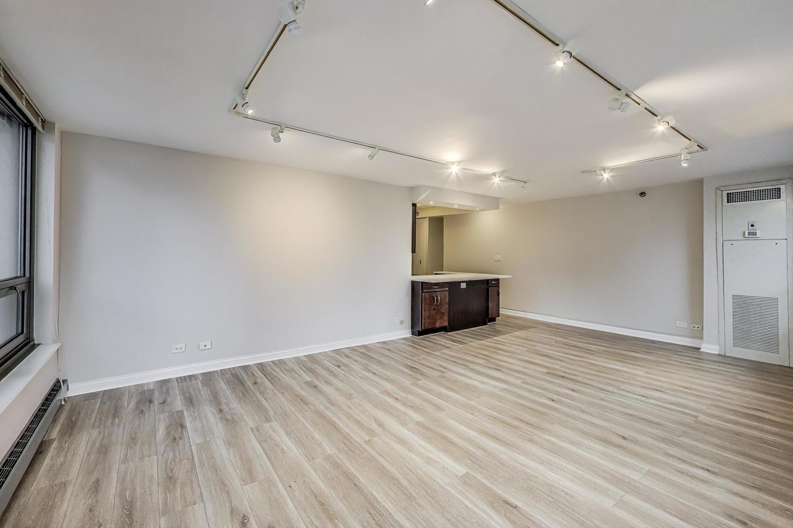 440 N Wabash Avenue Unit: 1605