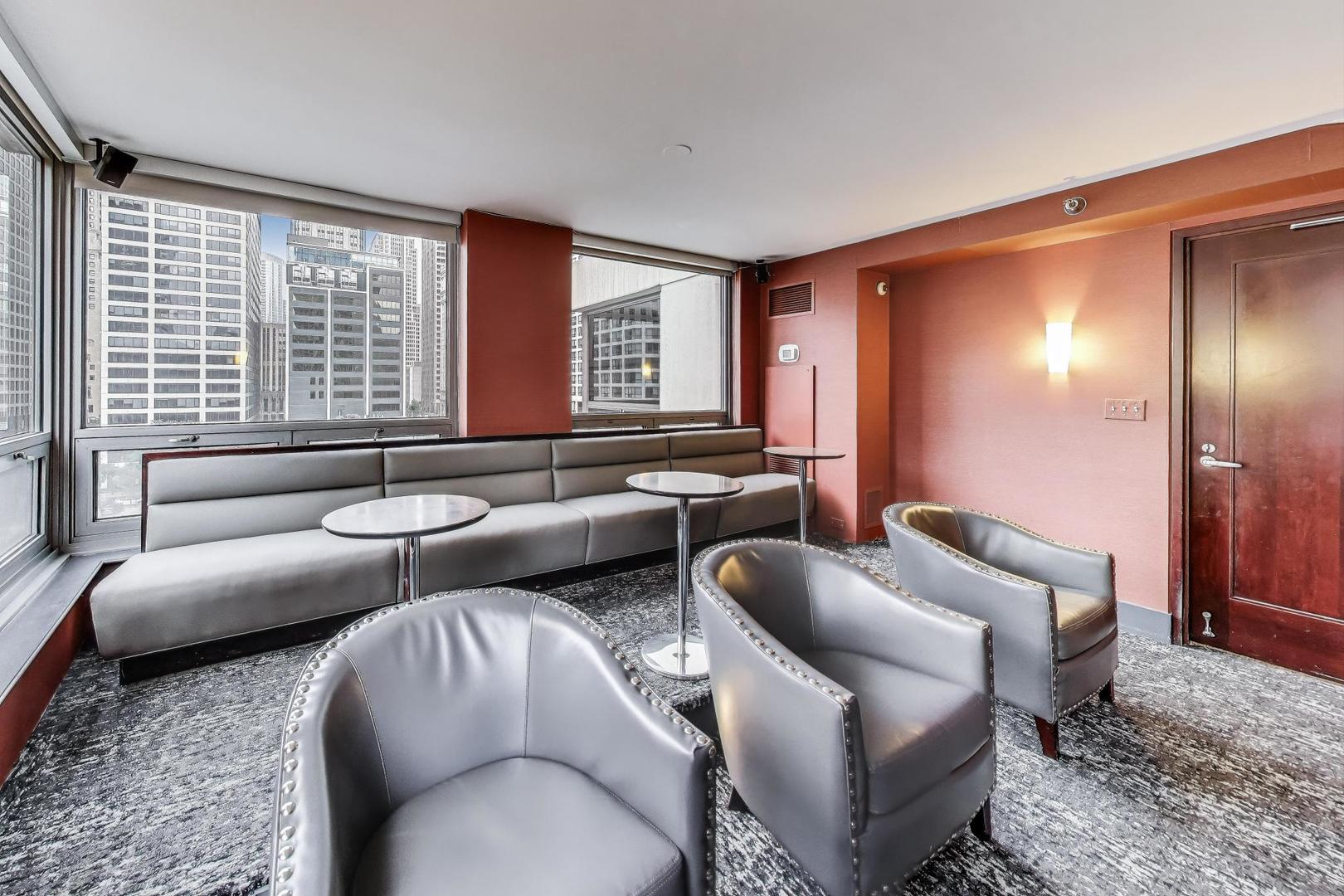 440 N Wabash Avenue Unit: 1605