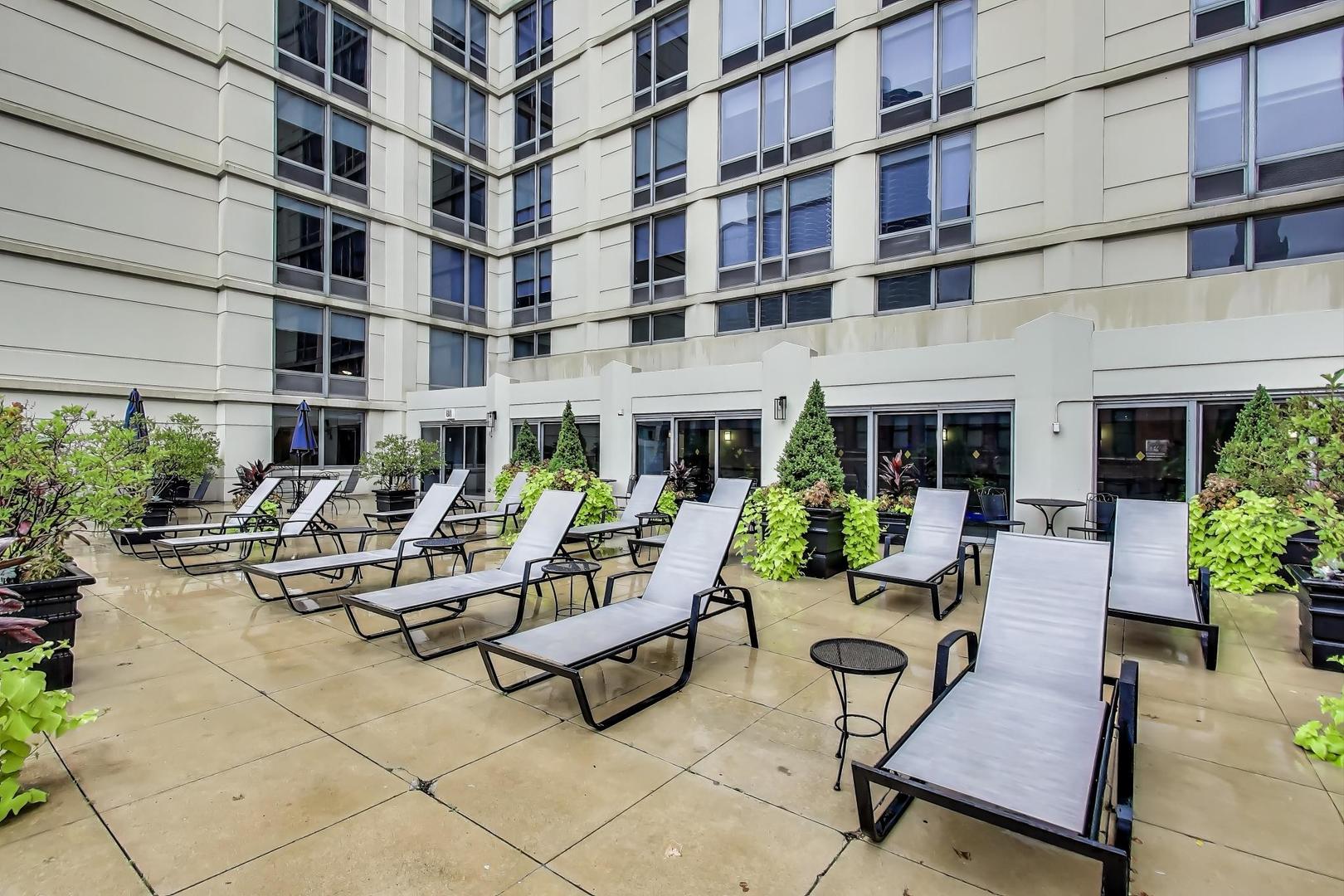 440 N Wabash Avenue Unit: 1605