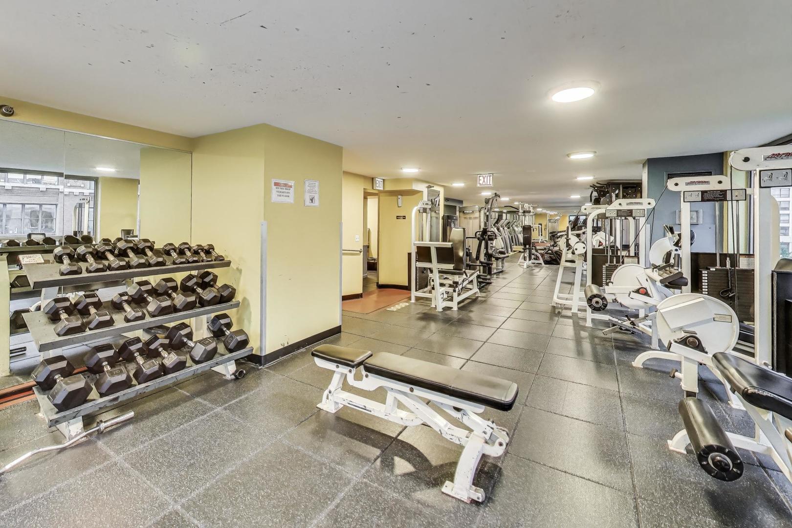 440 N Wabash Avenue Unit: 1605