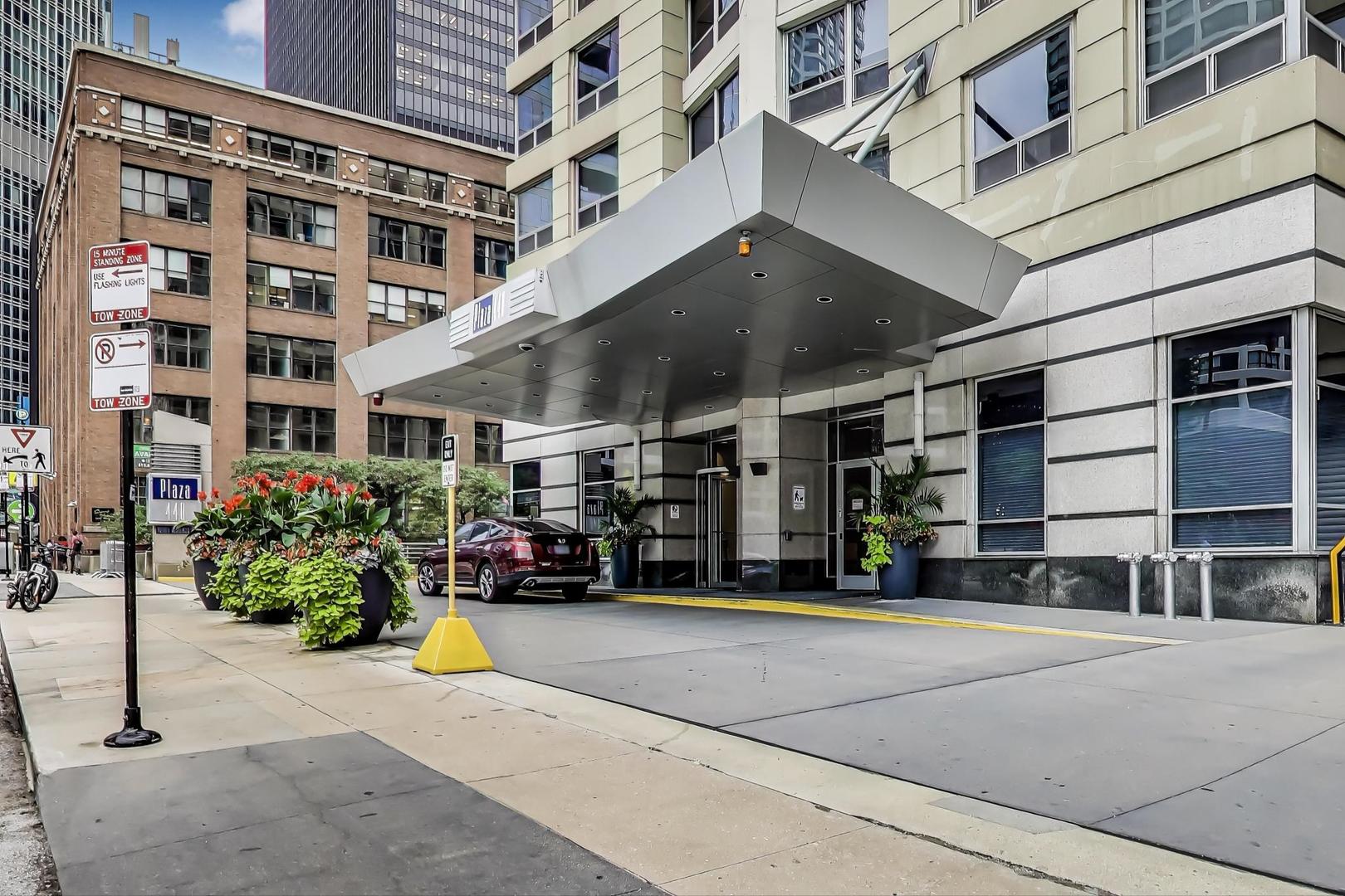 440 N Wabash Avenue Unit: 1605
