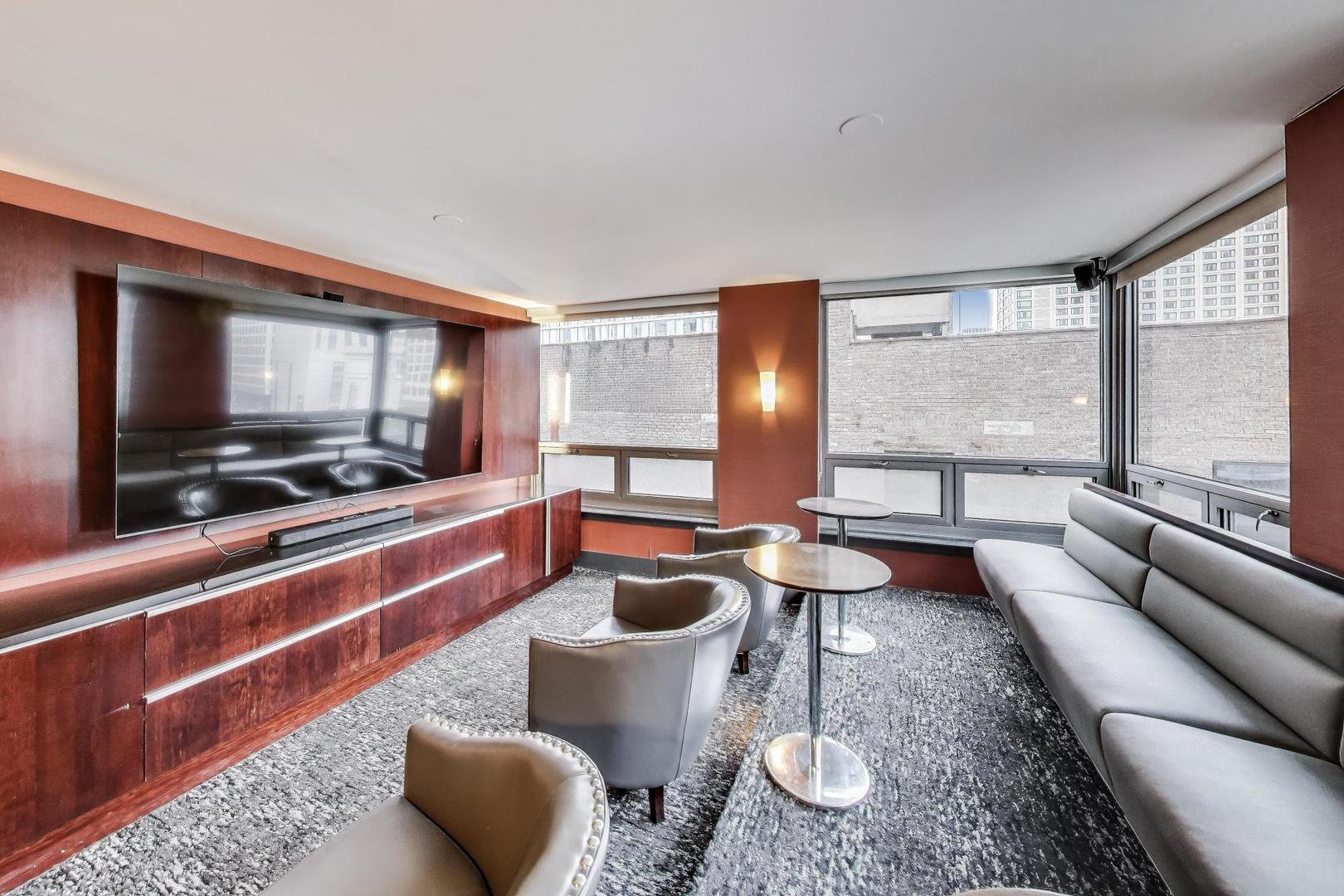 440 N Wabash Avenue Unit: 1605