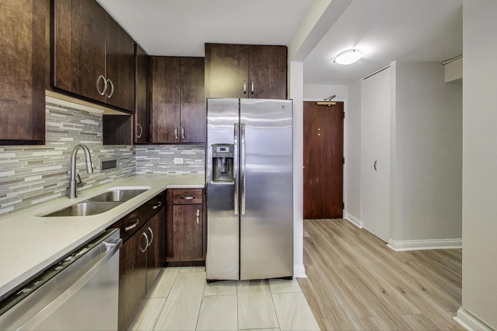 440 N Wabash Avenue Unit: 1605