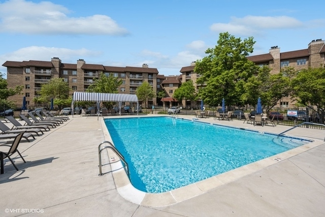 1220 Rudolph Road Unit: 4C