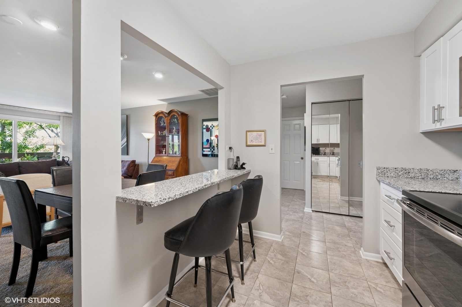 1220 Rudolph Road Unit: 4C