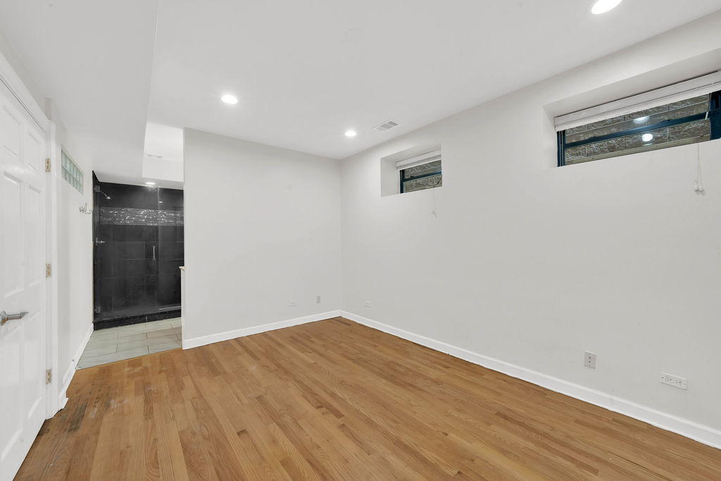 3001 N Damen Avenue Unit: 1