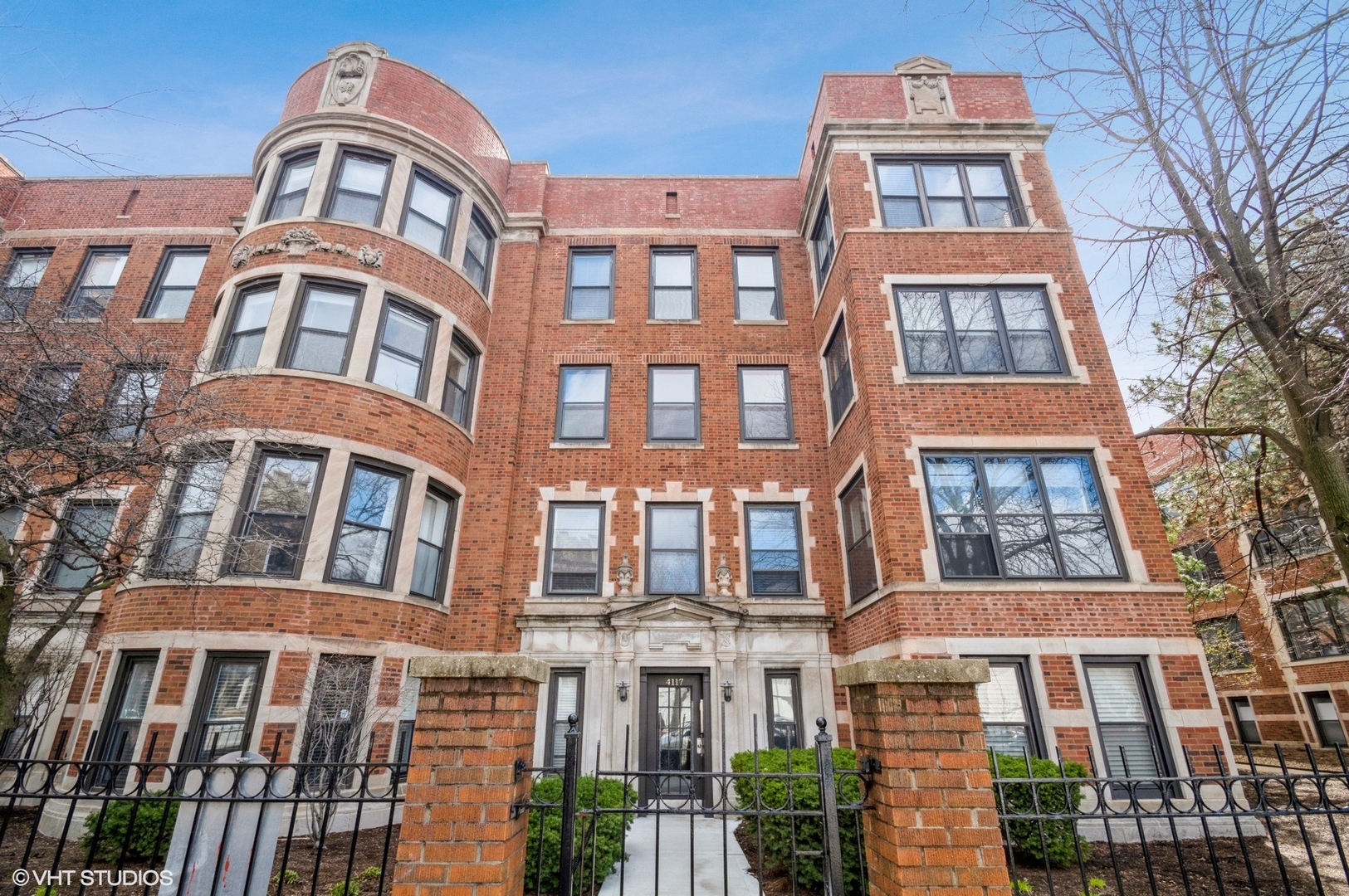 4117 N Sheridan Road Unit: 1N