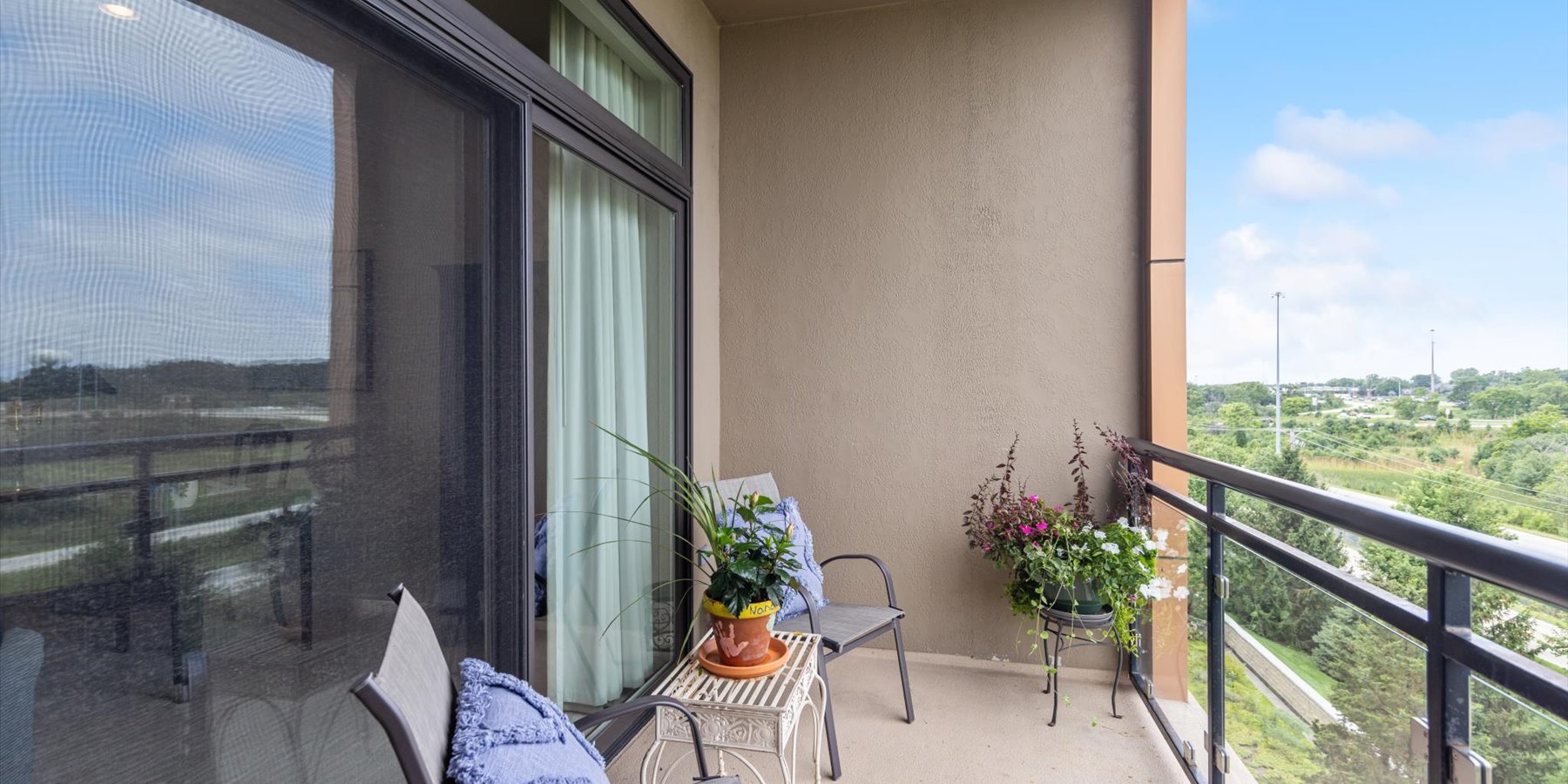 1000 Village Center Drive Unit: 409