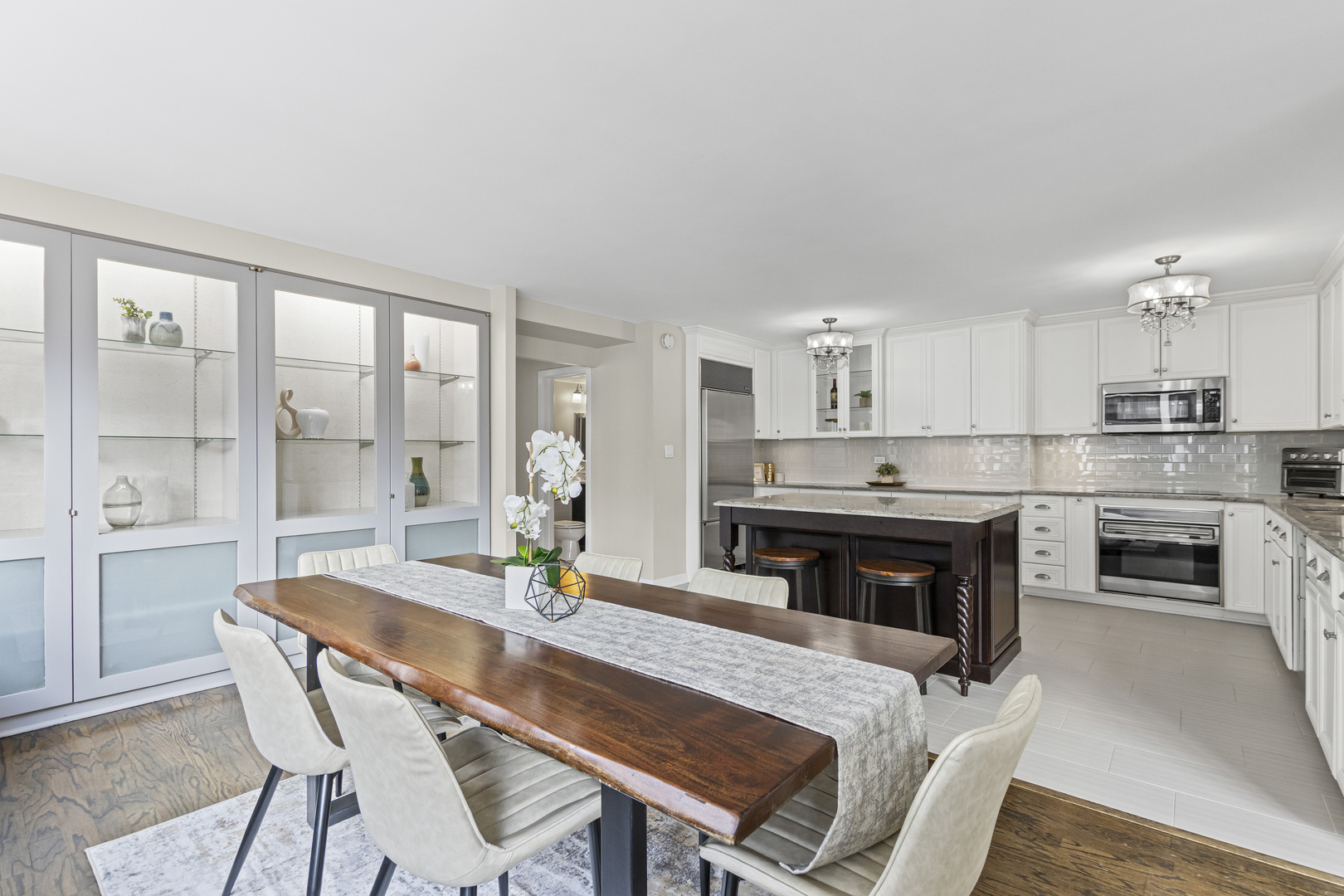 850 N Dewitt Place Unit: 18A