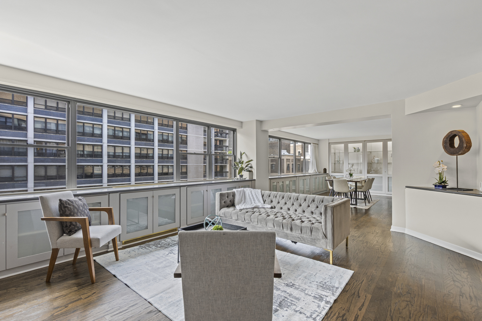 850 N Dewitt Place Unit: 18A