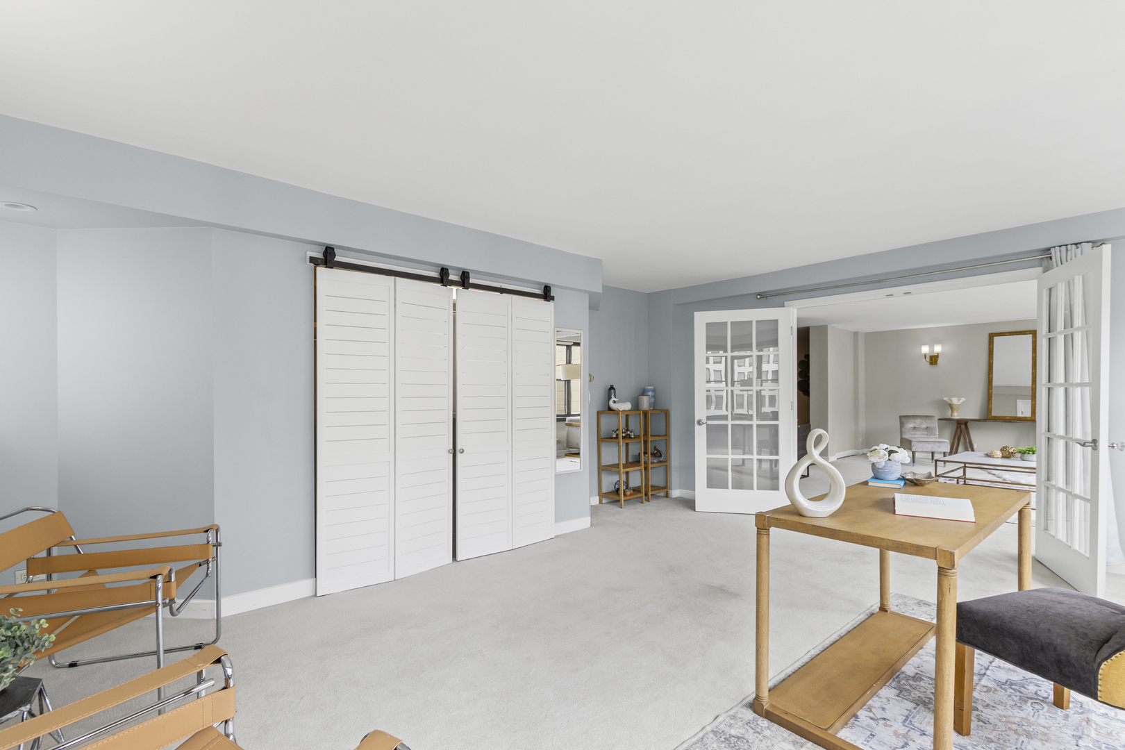 850 N Dewitt Place Unit: 18A