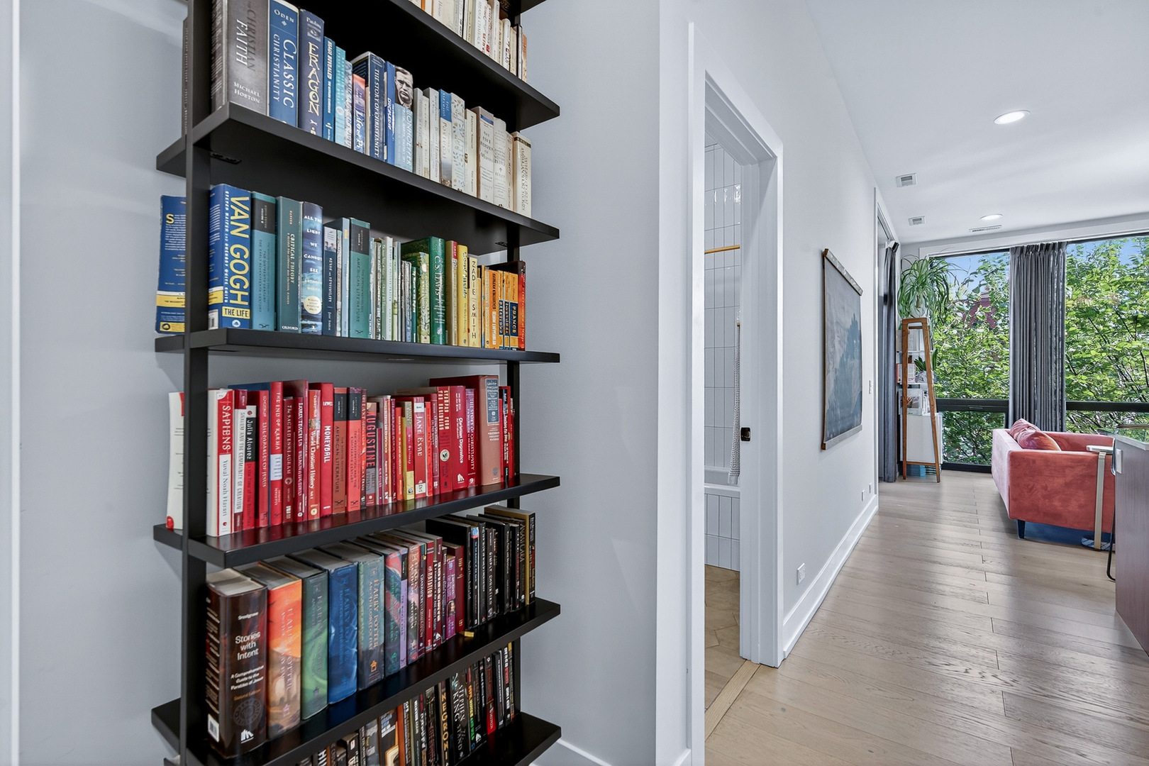 2958 N Lincoln Avenue Unit: 3A