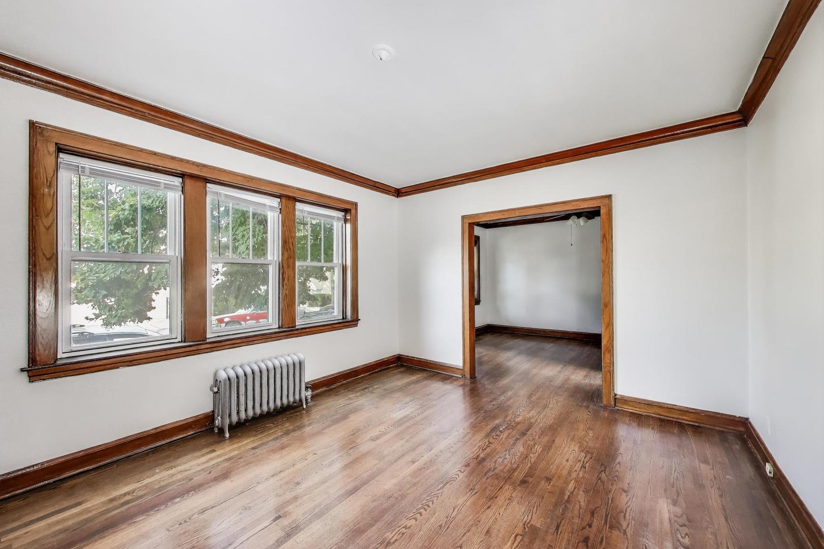 3921 N Long Avenue Unit: 1S