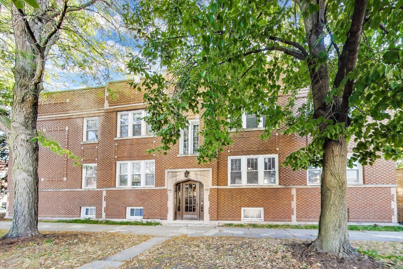 3921 N Long Avenue Unit: 2N
