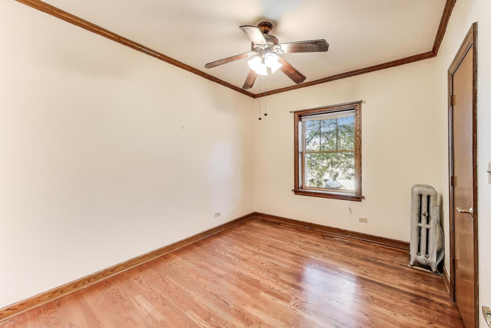3921 N Long Avenue Unit: 2N