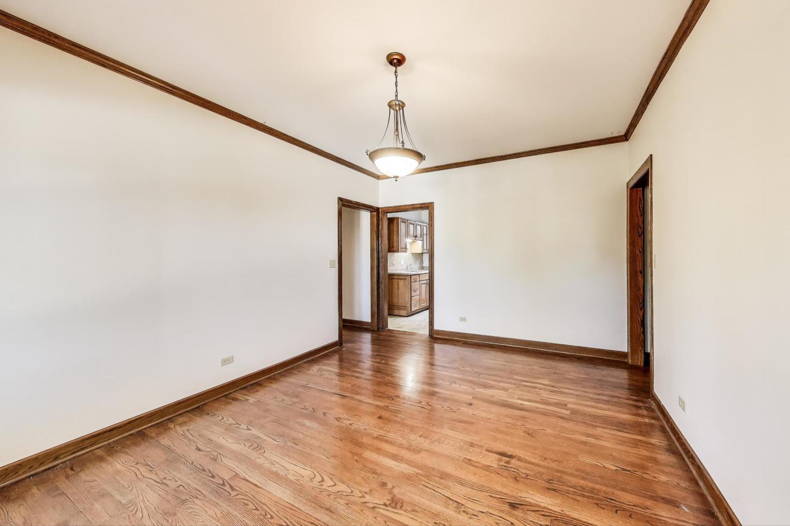 3921 N Long Avenue Unit: 2N