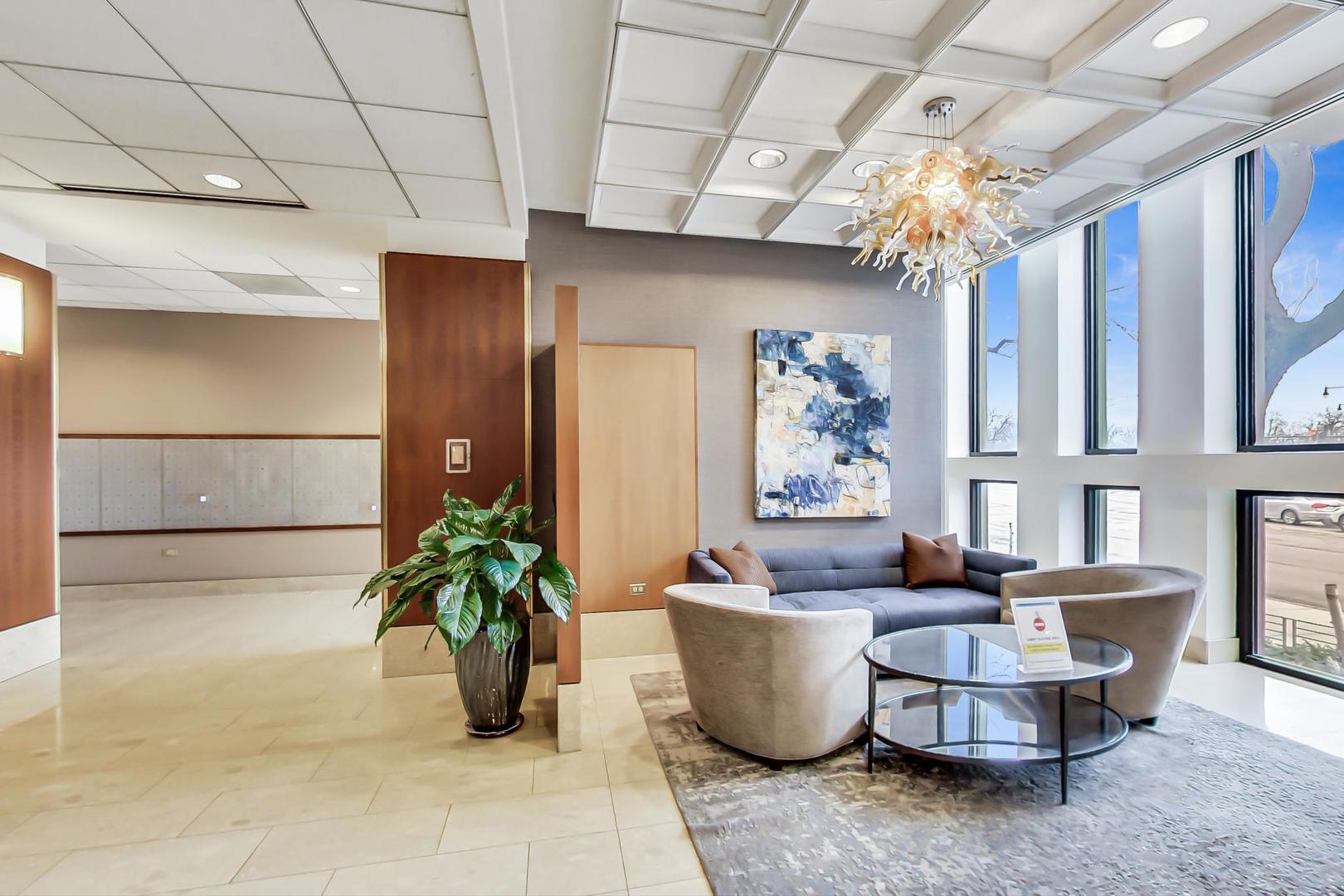 1660 N La Salle Drive Unit: 1108