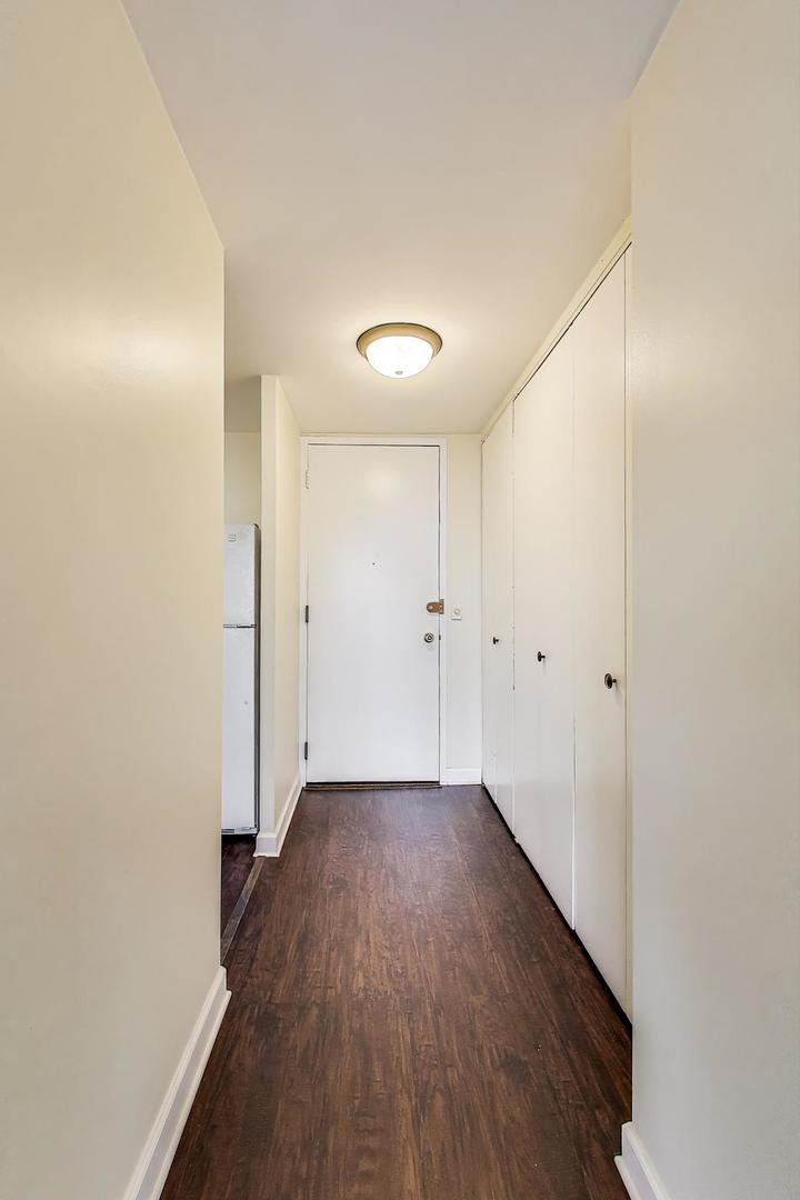 1660 N La Salle Drive Unit: 1108