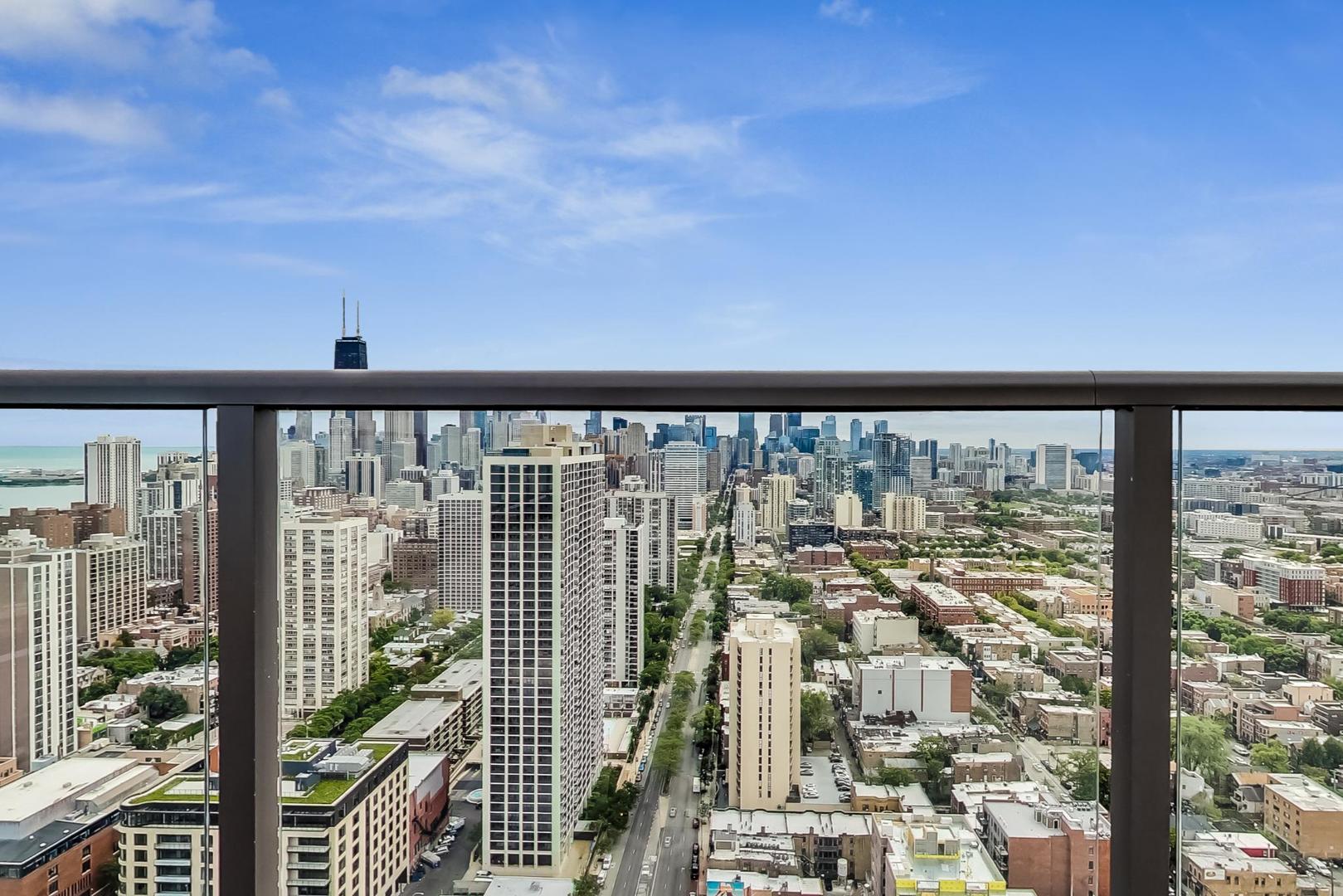 1660 N La Salle Drive Unit: 1108