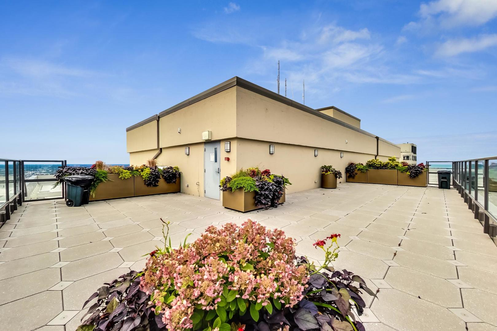1660 N La Salle Drive Unit: 1108