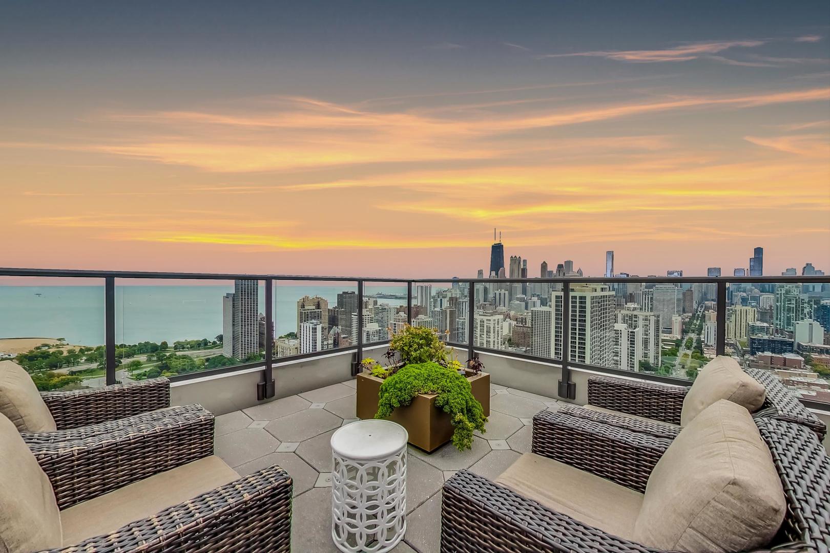 1660 N La Salle Drive Unit: 1108