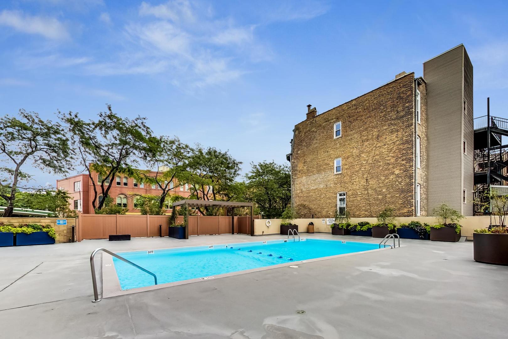 1660 N La Salle Drive Unit: 1108